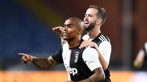 Douglas Costa sbarca su Only Fans: arriva l'annuncio dell'ex Juve!