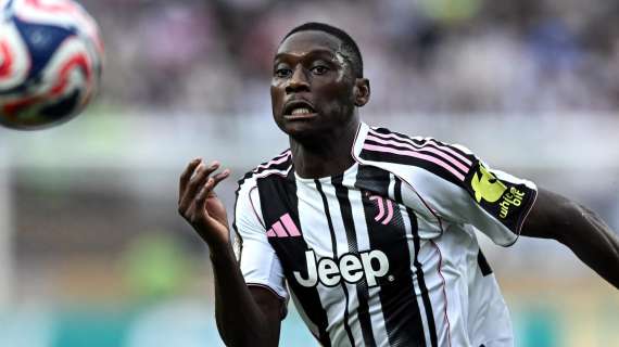 La Juve apre all'obbligo di riscatto per Kolo Muani, si tratta per la cifra