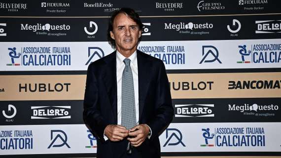 Mancini commenta le parole di Dino Baggio: "Con certe dichiarazioni meglio andare con i piedi di piombo"