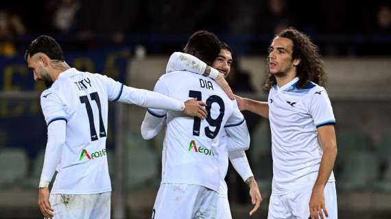 Tutto facile per la Lazio: 3-0 al Verona e sorpasso alla Juve