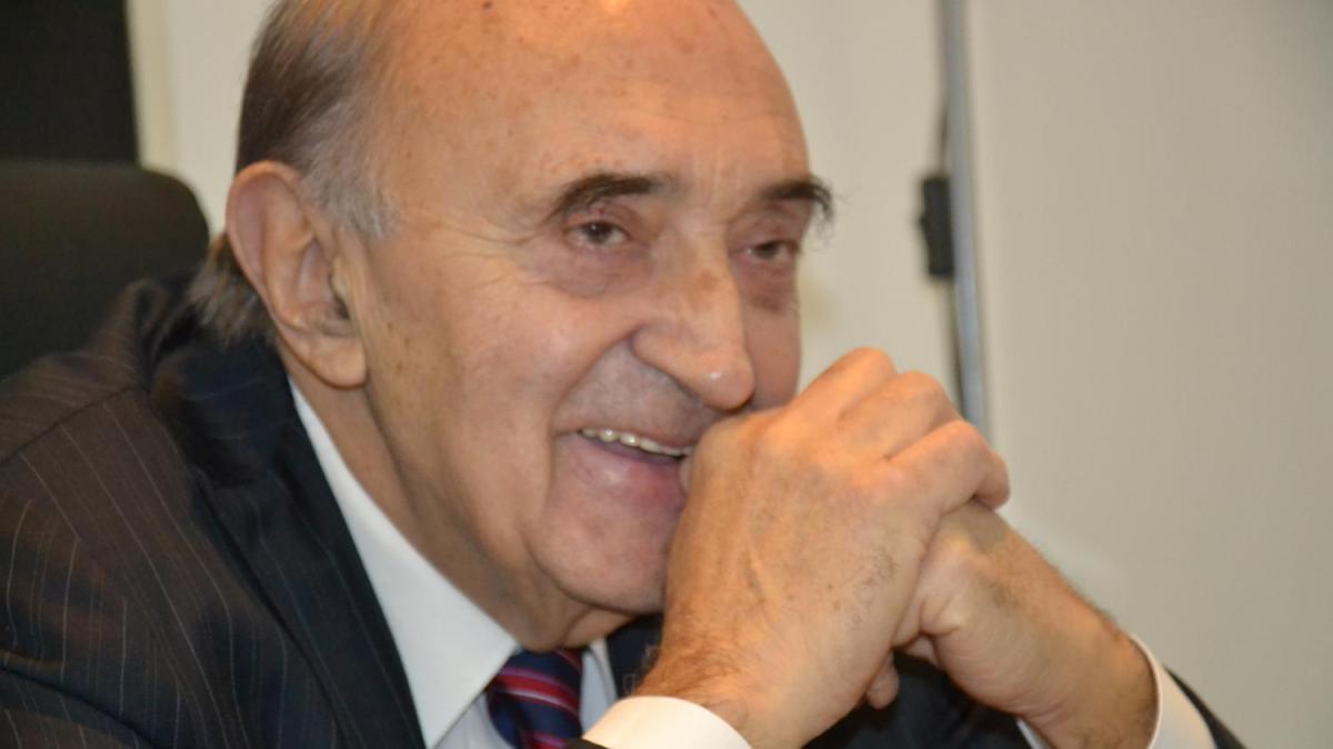 Ferlaino: "Porto nel cuore tanti Napoli-Juve. Conte? È bravo, speriamo abbia anche fortuna"