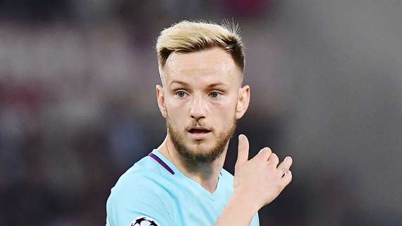 Juve, Rakitic si scusa con i tifosi bianconeri per l'errore social commesso: ecco cosa è accaduto