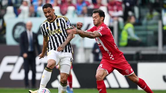 Juventus, Danilo rimane a Torino: in che ruolo giocherà con Thiago Motta...