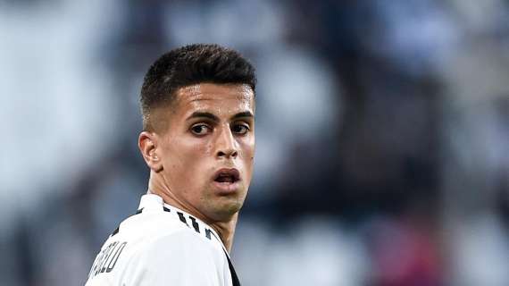 Cancelo, l'ex Juve spinge per rimanere ancora al Barcellona
