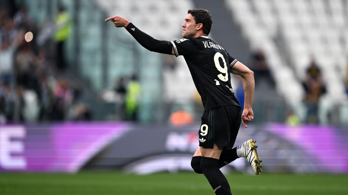 Schira: "Vlahovic è stato offerto nelle scorse ore anche all'Atletico Madrid"