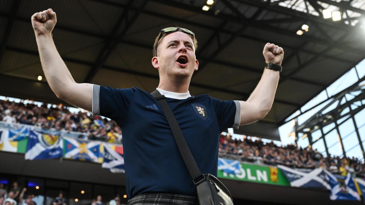 Scozia pronta all'esordio mondiale, i tifosi riducono a secco i bar di Boston