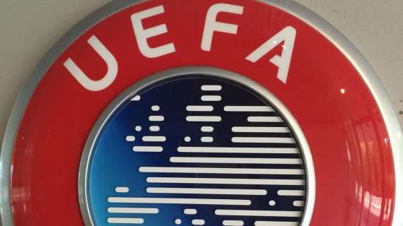 Rinviata AEK Atene-Dinamo Zagabria, ieri negli scontri tra tifosi è morto un 22enne greco