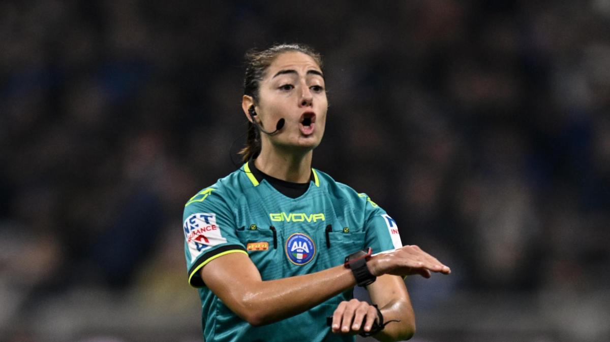 Ferrieri Caputi sul tetto del mondo, è lei l'arbitra migliore