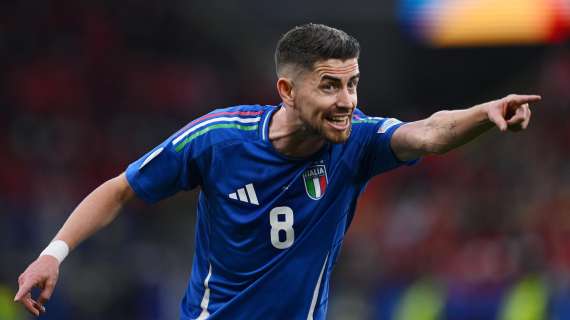 Jorginho su Calafiori: "Davvero forte, qui all'Arsenal può fare il salto di qualità"