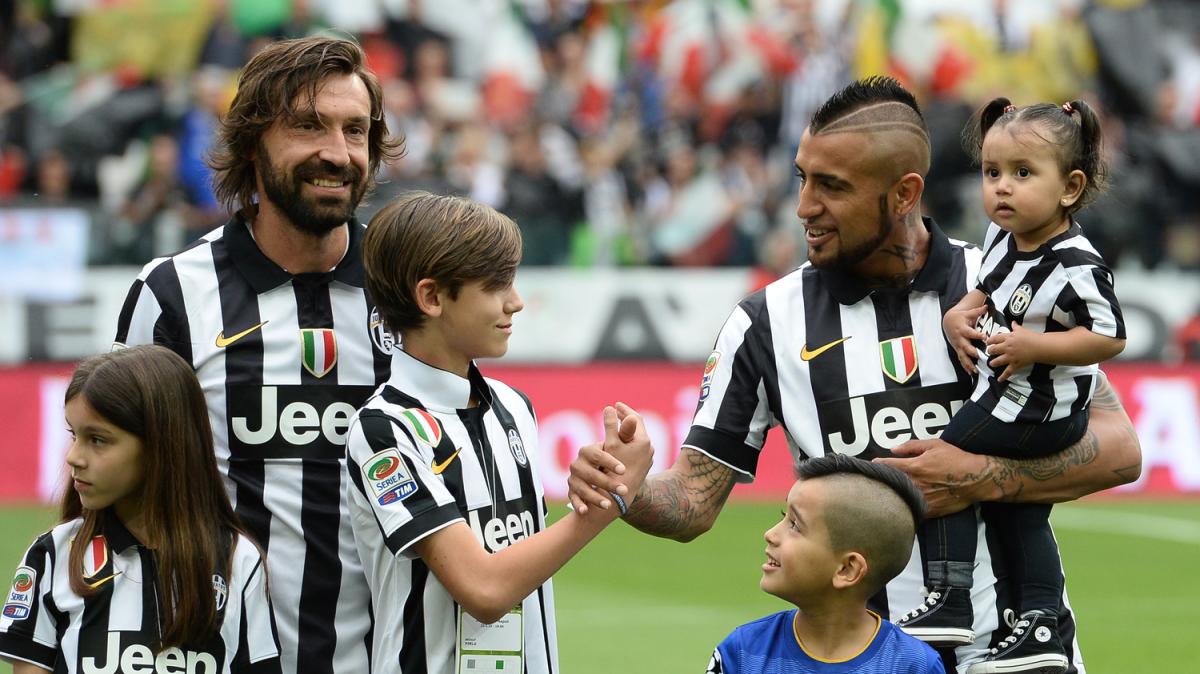 Vidal, cuore bianconero: il nuovo cucciolo di casa si chiama “Pirlo”