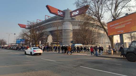 San Siro, il caos parcheggi è alle spalle? 'Striscia' denuncia: "Per Inter-Juve si andava dai 40€ in su"