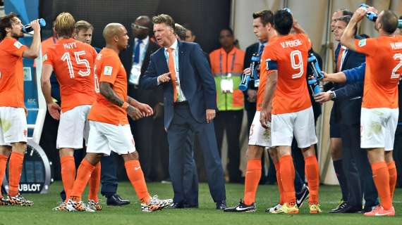 Qatar 2022, tra Olanda ed Ecuador finisce 1-1. La squadra di van Gaal delude, ma per gli ottavi gli basterà battere il Qatar