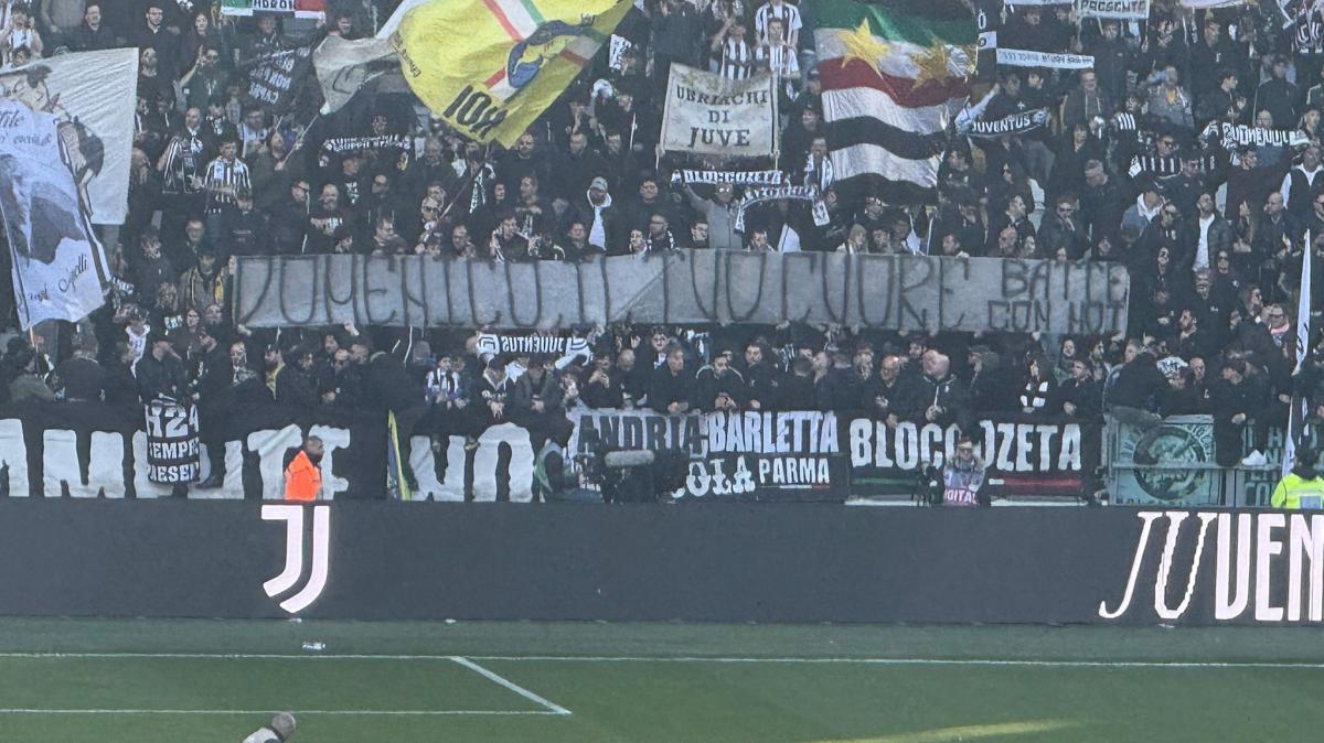 Juve-Como, la Curva Sud bianconera dedica uno striscione al piccolo Domenico