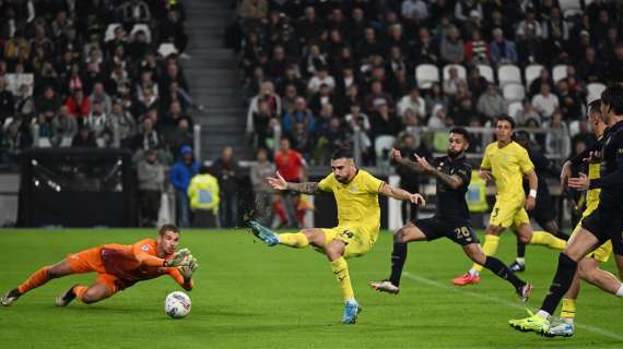 Il maldestro tocco di Gila fa esplodere lo Stadium. Gli highlights di Juve-Lazio | VIDEO