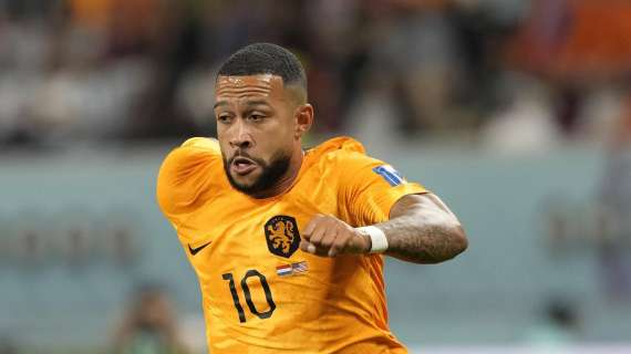 Finisce la telenovela Depay, l'olandese è a Madrid per firmare con l'Atletico