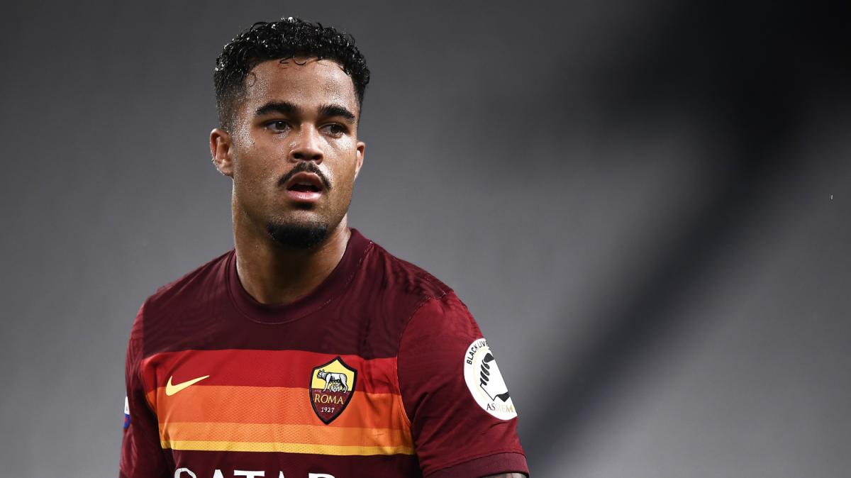 Juve, per l'attacco si guarda anche in Premier: spunta il nome di Kluivert