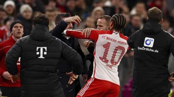 Bundesliga, tre turni di stop all'allenatore dell'Union Berlino