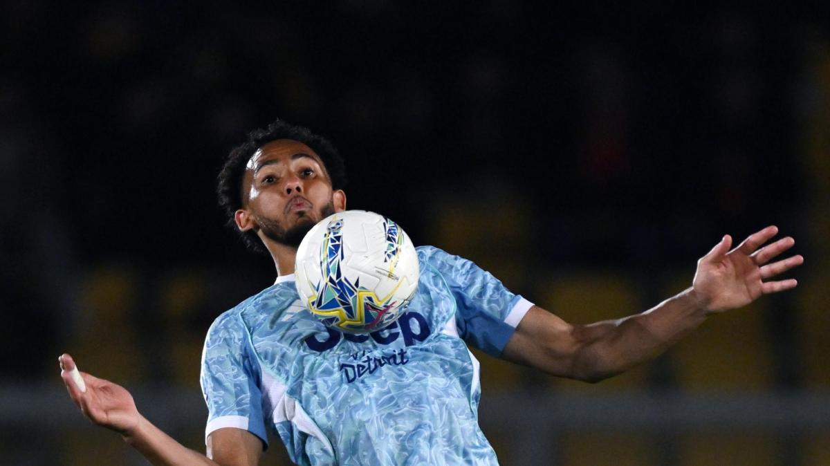 Juve-Kelly: il giocatore ha mercato all'estero