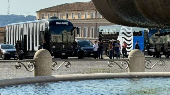 Terminato l'incontro con Mattarella, la Juventus lascia il Quirinale | VIDEO