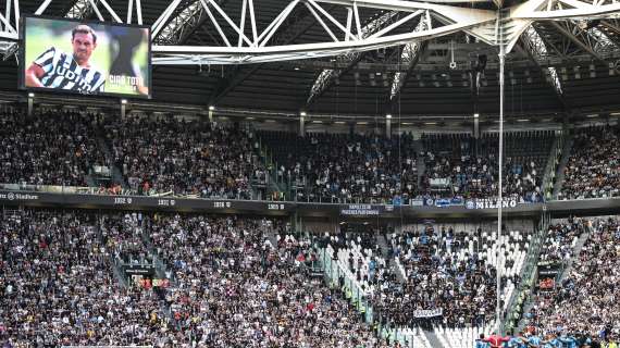 Lo speaker dello Stadium ribadisce:" 38,scudetti, 3 stelle sul petto"