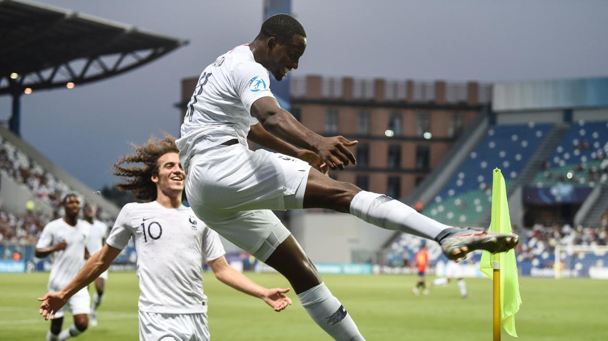 Schira: "Mateta furioso, vuole solo la Juve. il Palace congela tutto"