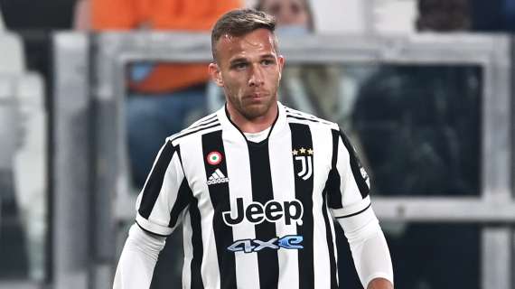 La Juventus presenta le liste UEFA, a sorpresa c'è Arthur