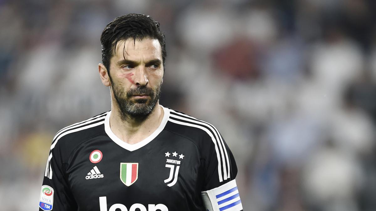 Buffon saluta Manninger: “Hai scelto la libertà mentre il calcio diventava rumore”