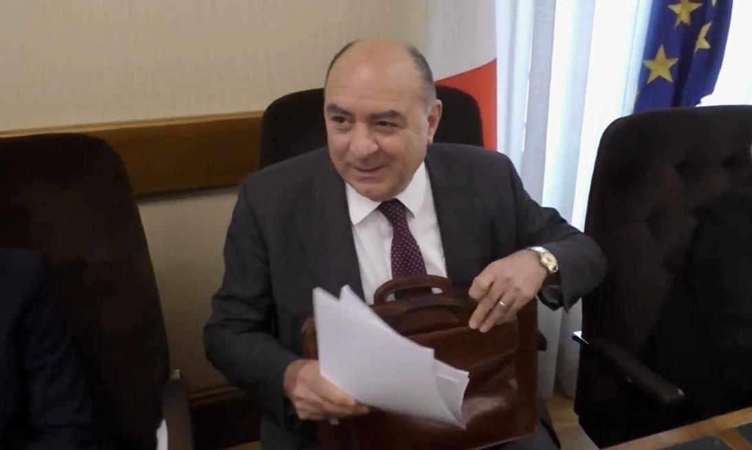 L'ex procuratore Pecoraro: "Gravina non ha interferito su processi e indagini, diversamente da..."