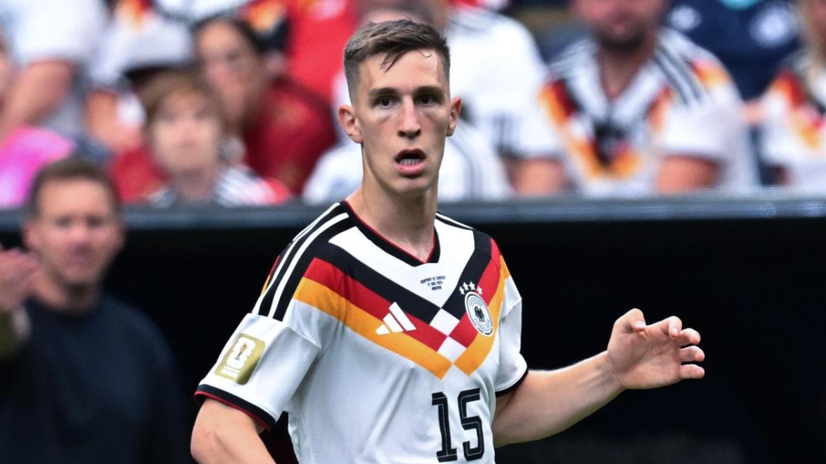 Mondiali, torneo finito per il tedesco Schlotterbeck
