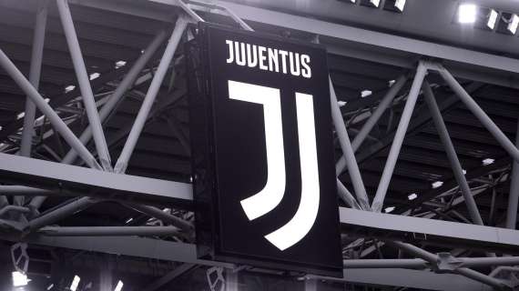 Scienza festeggia la firma con la Juventus: "Fiero e orgoglioso"