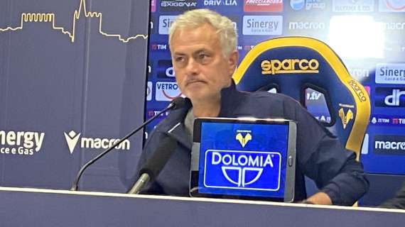 L'ennesima trovata di Mourinho, in conferenza stampa parla portoghese