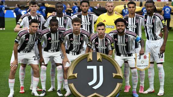 Infantino omaggia la Juve: "Elegante Signora d'Italia, un piacere averti al Mondiale"