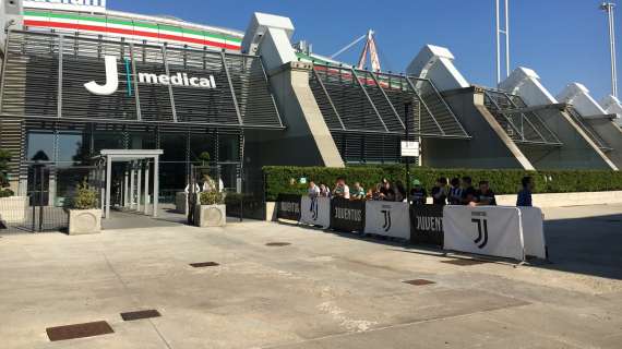 Slitta l'arrivo di Zhegrova, il kosovaro sarà a Torino domattina