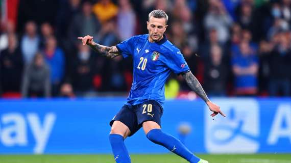 Lieve distorsione al ginocchio per Bernardeschi: tre settimane di stop