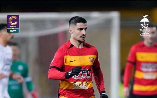 Benevento-Monopoli 0-0, reti bianche al Vigorito