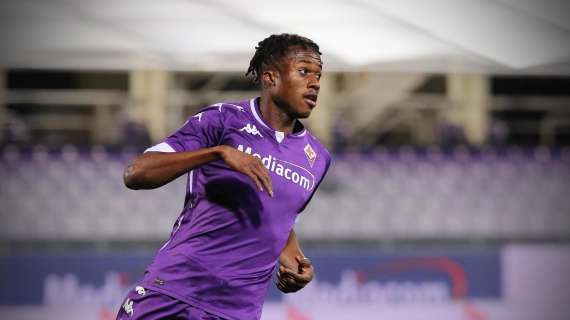 Accostato al Napoli, Kouamé frena: "Se non me lo chiede la Fiorentina non me ne vado"
