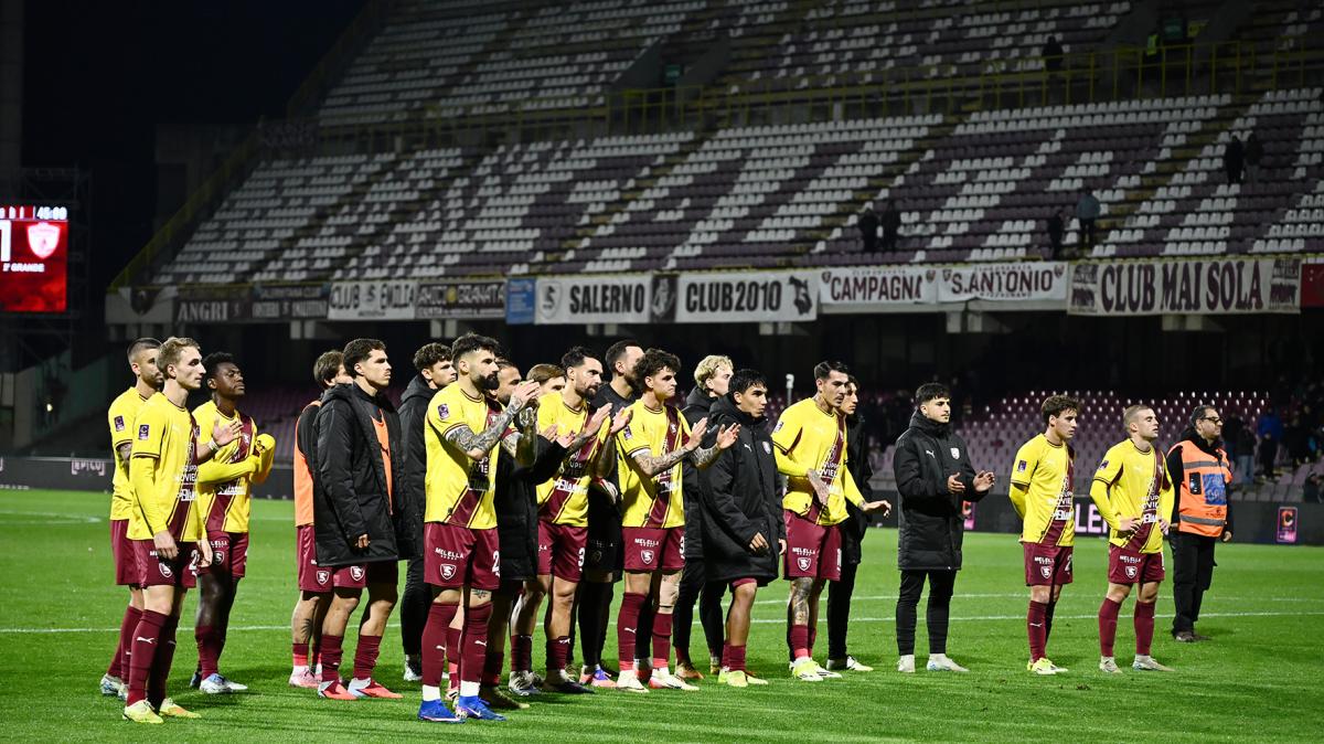 Sanges sulla Salernitana: "Momento più delicato per la cessione"