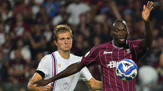 Salernitana, Simy: "Tanti cambiamenti, servirà tempo ma ci stiamo adattando"