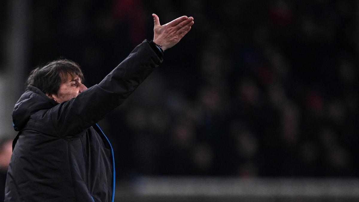 Coppa Italia, Napoli-Como 7-8 dopo i calci di rigore: Conte ko, Fabregas in semifinale con l'Inter