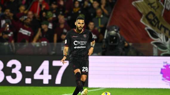 Salernitana, si tratta la risoluzione con Bronn. Il centrale è atteso dallo Standard Liegi