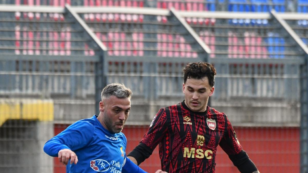 Il Sorrento pareggia nel recupero il match con il Picerno