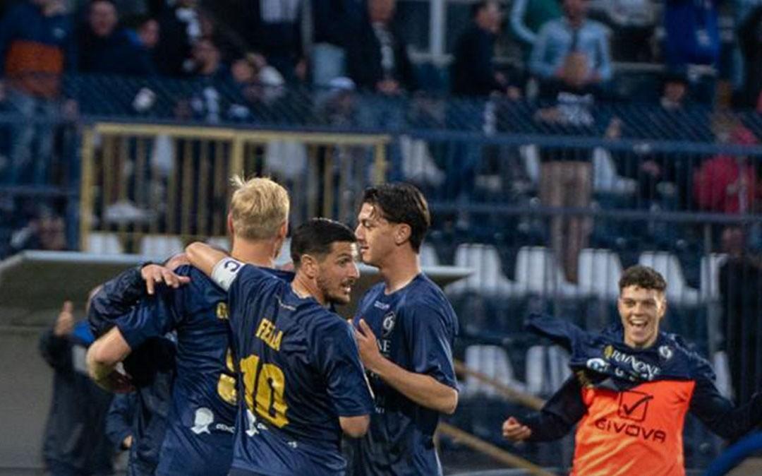 Delusione Cosenza, pareggio esterno contro la Cavese e quarto posto