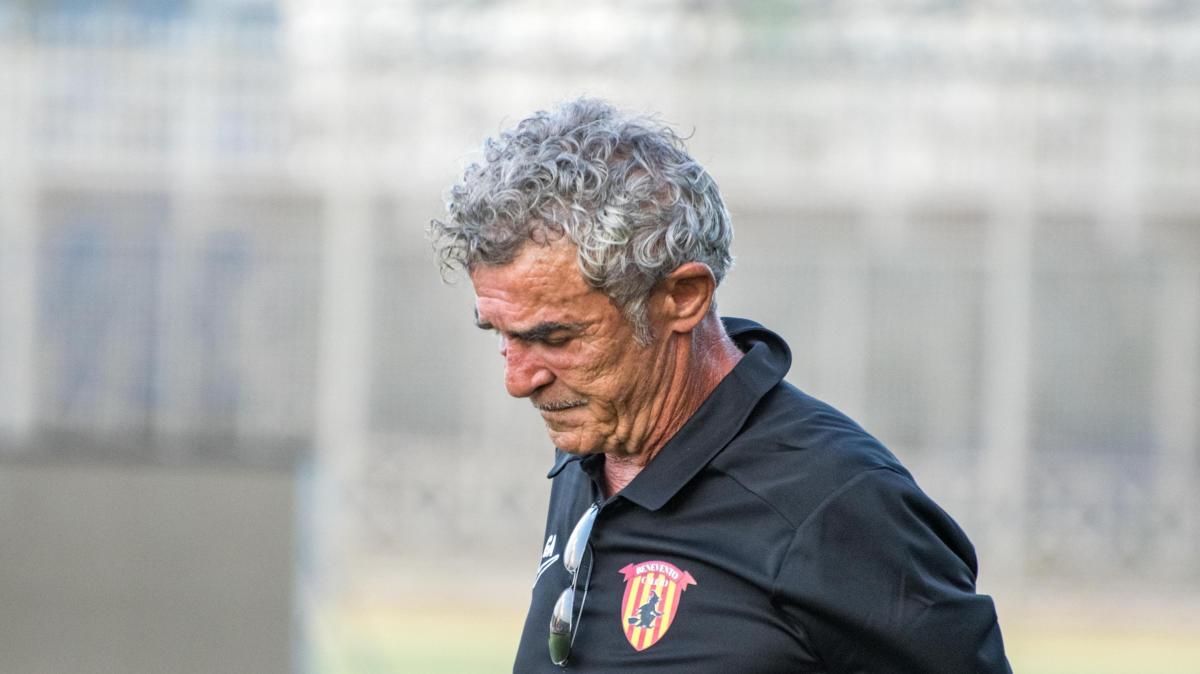 Benevento, Auteri: "Qualche errore si può perdonare. Tante pressioni, ma non fan male"