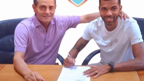 UFFICIALE-Sarnese, ecco il mediano Gladestony