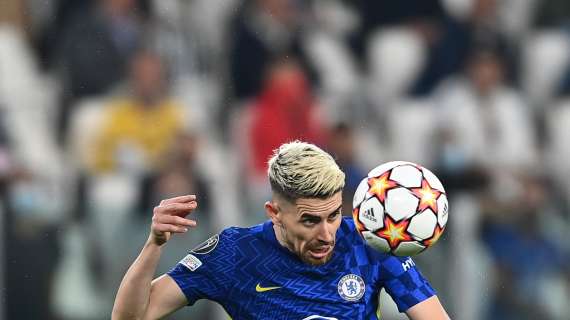 Premier, Jorginho trascina il Chelsea: doppietta dal dischetto per l'ex Napoli