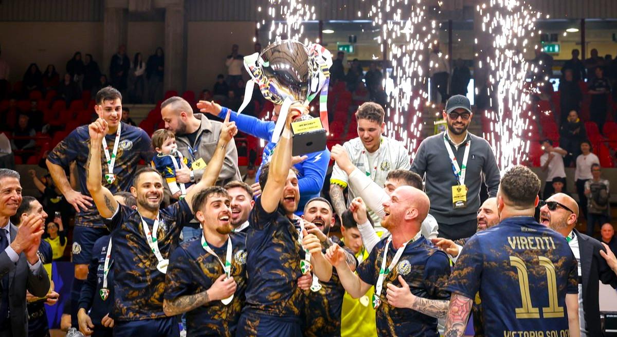 Titolo:Futsal: Valigie in movimento nel Victoria Solofra.