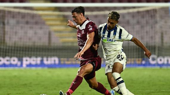 Raffaele pensa a una Salernitana d'assalto: 3-4-1-2 con Capomaggio