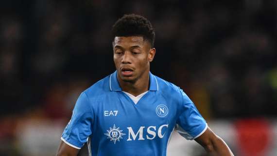 Che tegola! Conte perde Neres per infortunio: la diagnosi della SSCNapoli