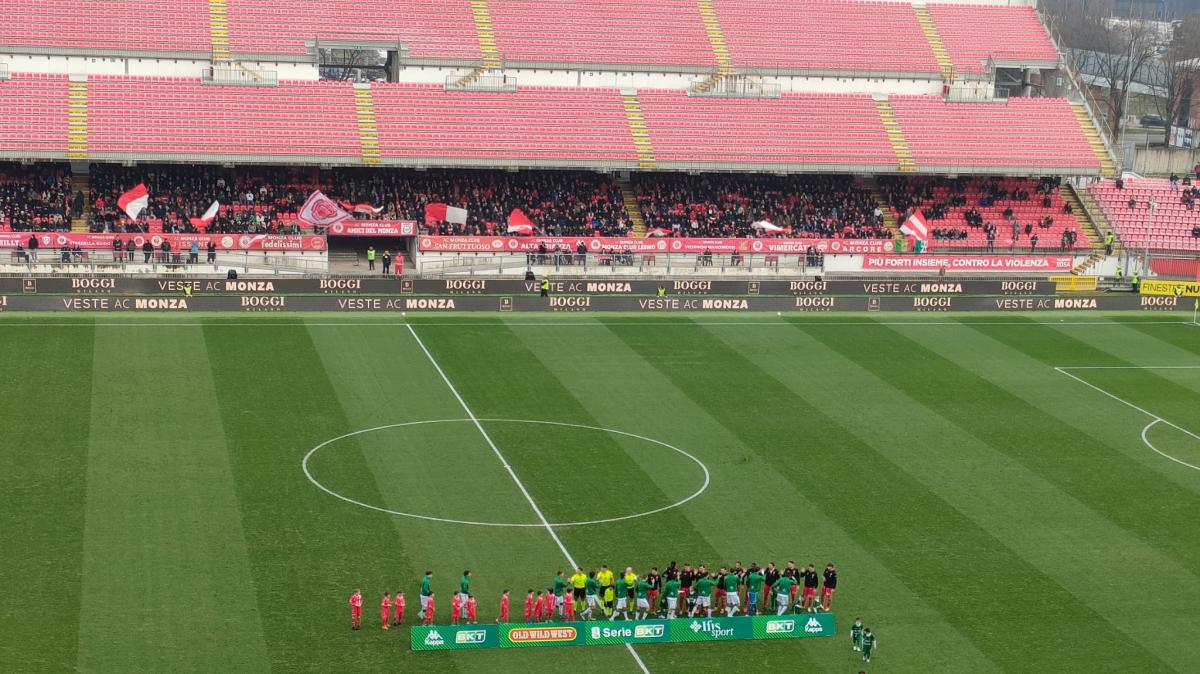 A Monza i Lupi perdono in rimonta nel finale ma escono dal campo a testa alta