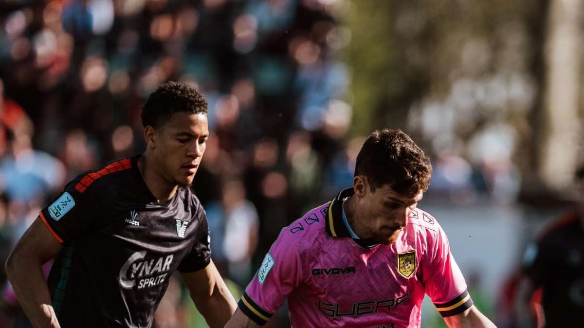 Calcio Serie B: Venezia-Juve Stabia 3-1